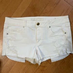 American Eagle White Jean Shorts - Size 14